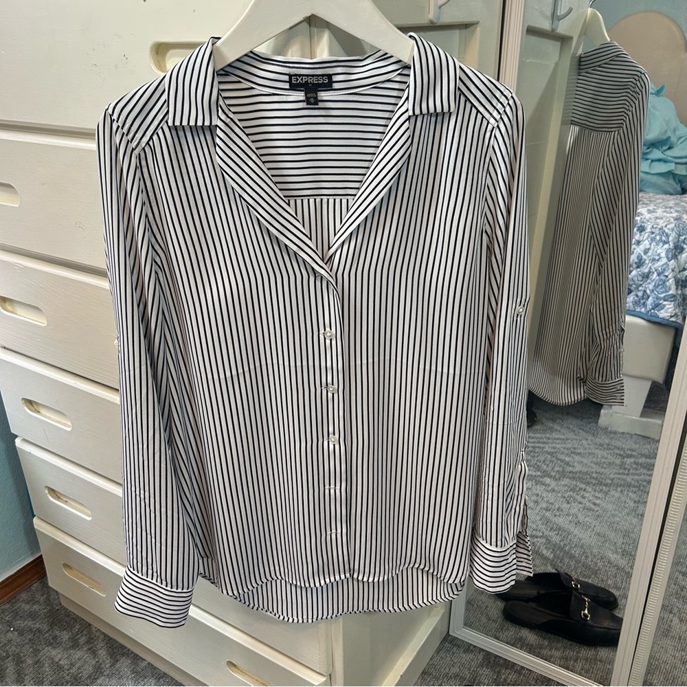 Express Black and White Striped Button-Up Blouse